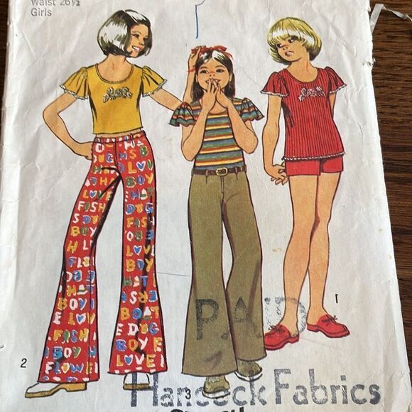 Vtg 1973 Simplicity girls’ top, hip hugger pants & shorts sewing pattern - Picture 2 of 4
